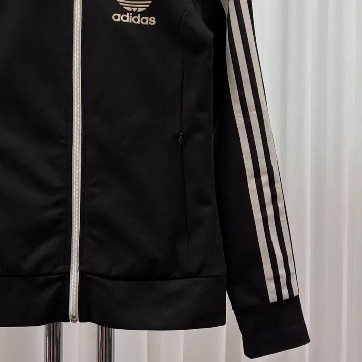 [BUNJANG] Adidas Europa Black Track Top Jacket / [M]아디다스 유로파 블랙 트랙탑 져지