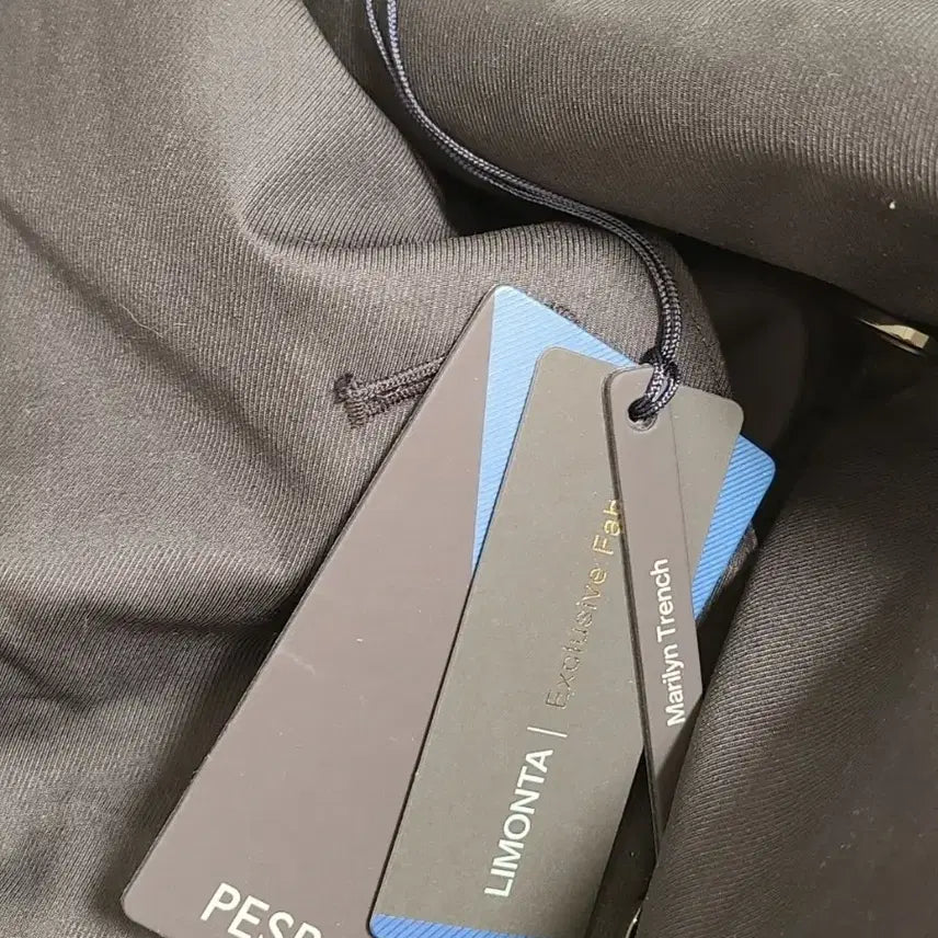 [BUNJANG] FESPWOO Limonta Water-Repellent Single Trench Coat / 페스포우 트렌치코트 리몬타 발수 싱글 새상품