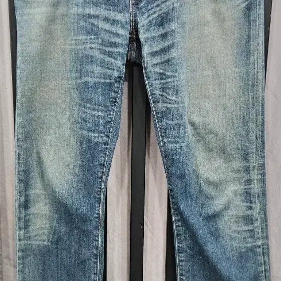 [SOLD OUT] 리바이스 551 블랭크탭 어센틱 스트레이트 핏 36인치