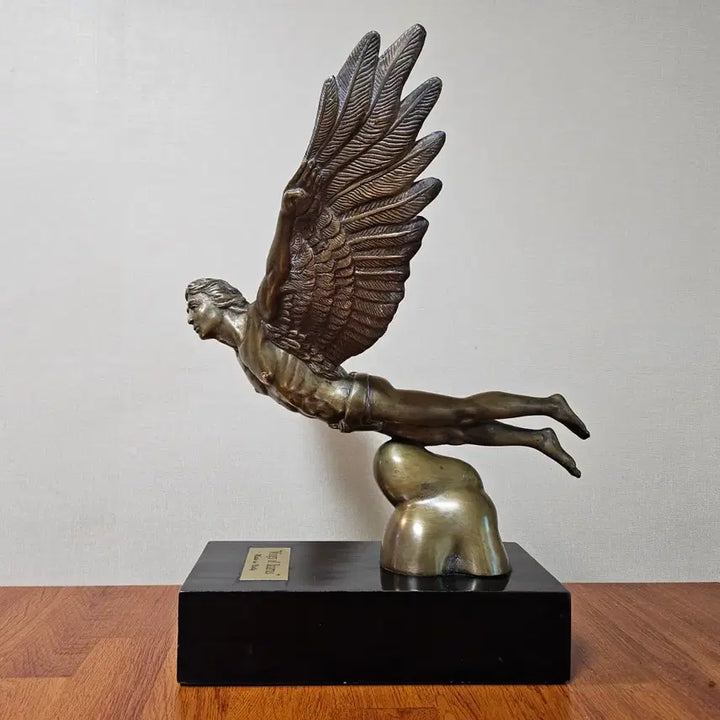 [BUNJANG] Panolli Icarus's Wings Bronze Sculpture / 1985년 이태리 Sculptor 파놀리 이카로스의 날개 청동브론즈.