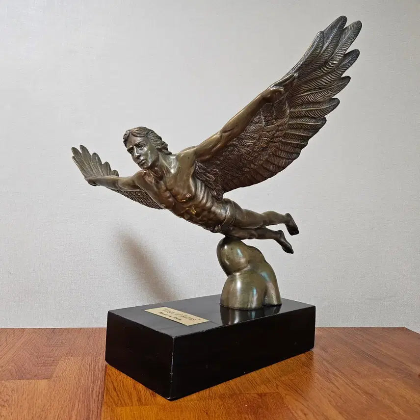 [BUNJANG] Panolli Icarus's Wings Bronze Sculpture / 1985년 이태리 Sculptor 파놀리 이카로스의 날개 청동브론즈.