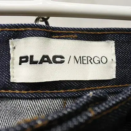 [BUNJANG] PLAC Basic Straight Denim Pants / PLAC 베이직 스트레이트 데님 팬츠 31
