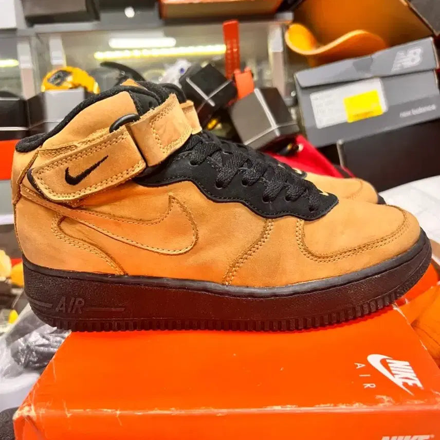 [BUNJANG] Nike Air Force 1 SC Sneakers (1995) / 95년 나이키 에어포스 1 sc 255