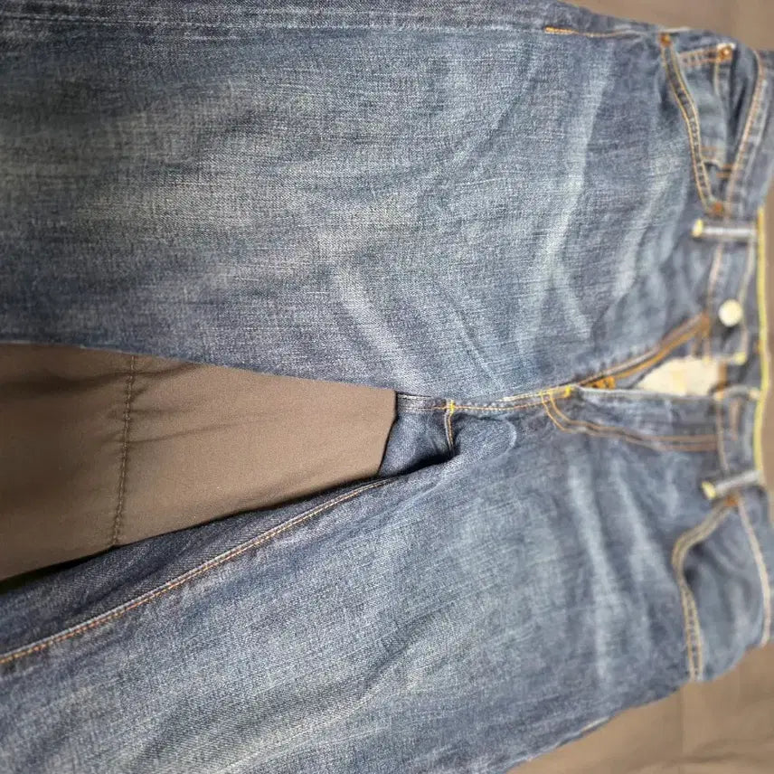 [SOLD OUT] 리바이스 505 청바지 w32 l33팝니다