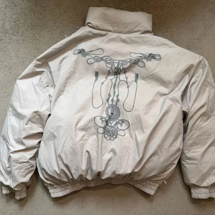 [BUNJANG] Oho's Reversible Tie Wellon Padding Jacket / 오호스 리버시블 타이 웰론 패딩