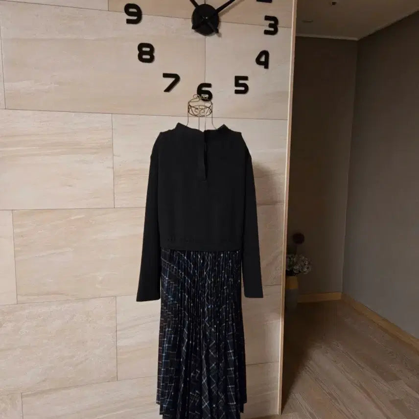 [BUNJANG] SJSJ Pleated Long Dress / [F] SJSJ 에스제이에스제이 플리츠 롱 원피스 2020