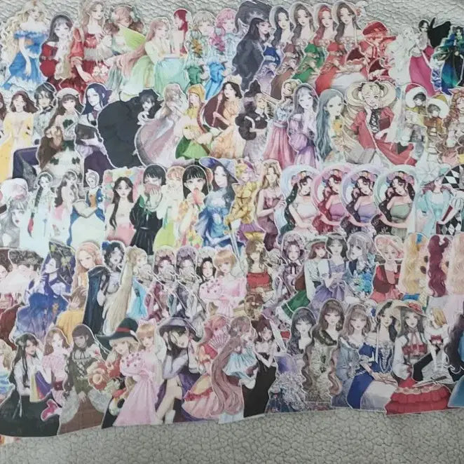 [BUNJANG] Assorted Decorative Paper Cuttings Bundle Set / 다꾸템 처분 인물 배경 인물집 인컷 4327장