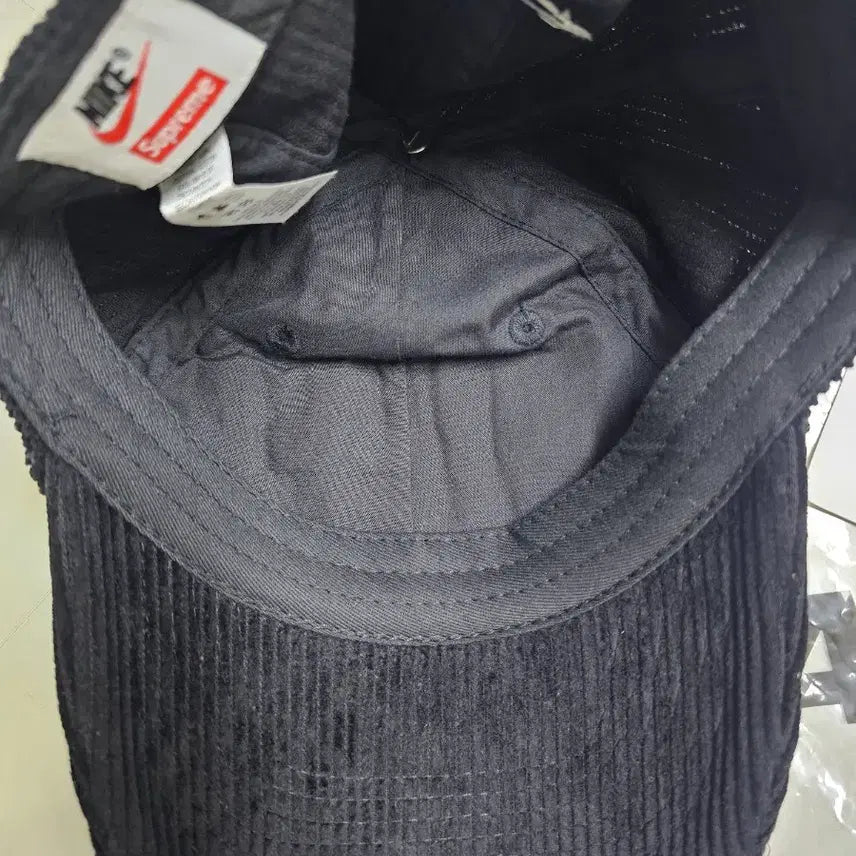 [BUNJANG] Supreme Nike Corduroy Cap / 슈프림 x 나이키 코듀로이 캡(Supreme Nike corduroy)