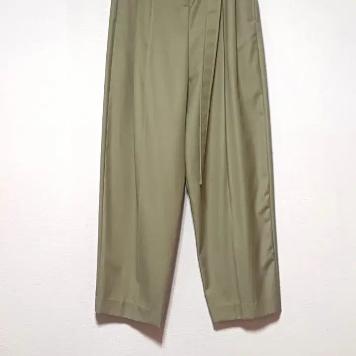 [BUNJANG] RECTO Two-Tuck Wide Pants S Size / 렉토 투턱 와이드바지 S사이즈55