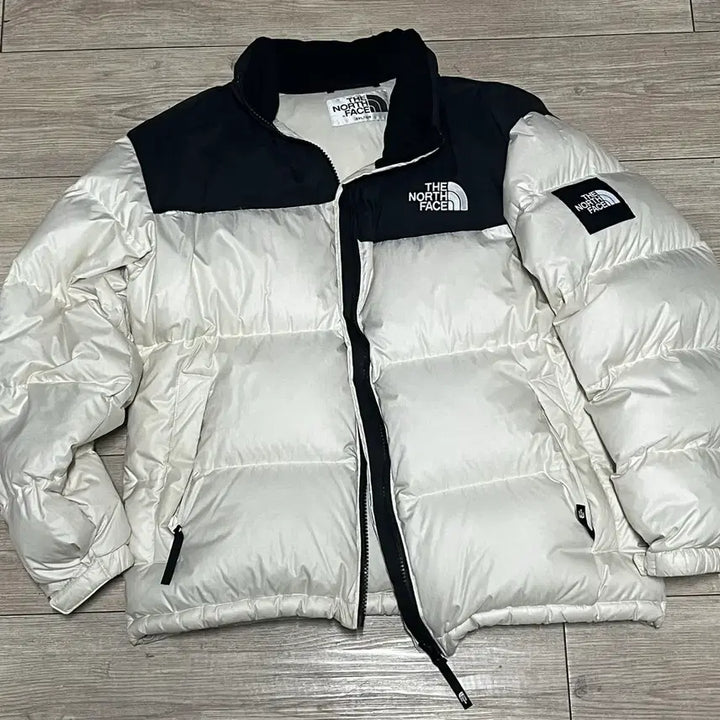 [BUNJANG] The North Face Novelty Nuptse Cream Puffer Jacket / 노스페이스 화이트라벨 노벨티 눕시 크림 2XL