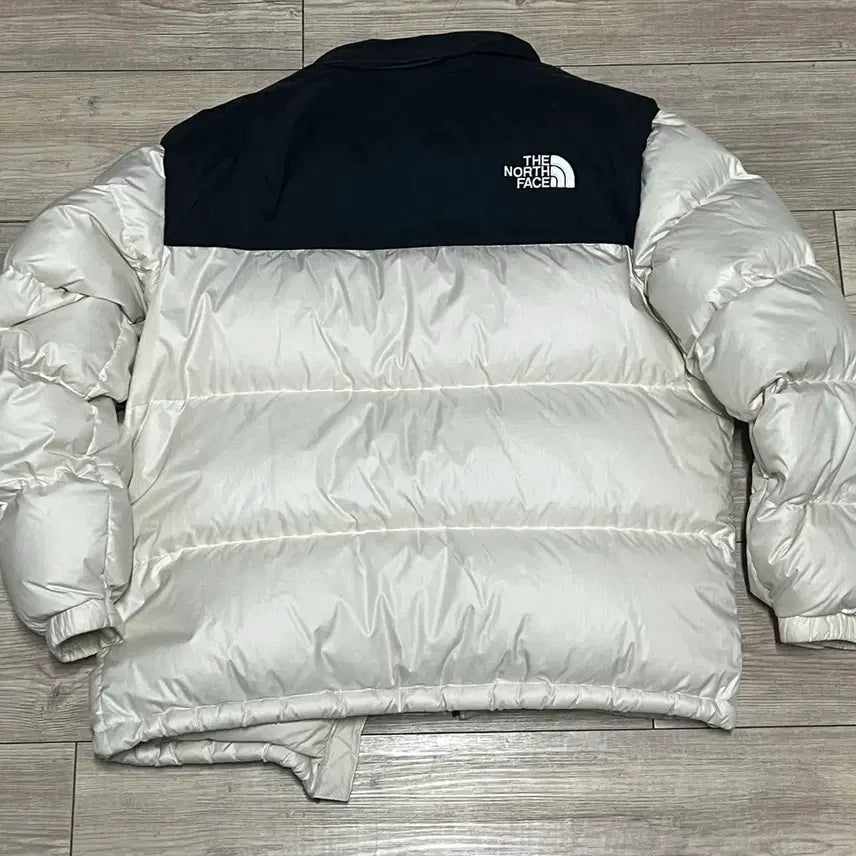 [BUNJANG] The North Face Novelty Nuptse Cream Puffer Jacket / 노스페이스 화이트라벨 노벨티 눕시 크림 2XL