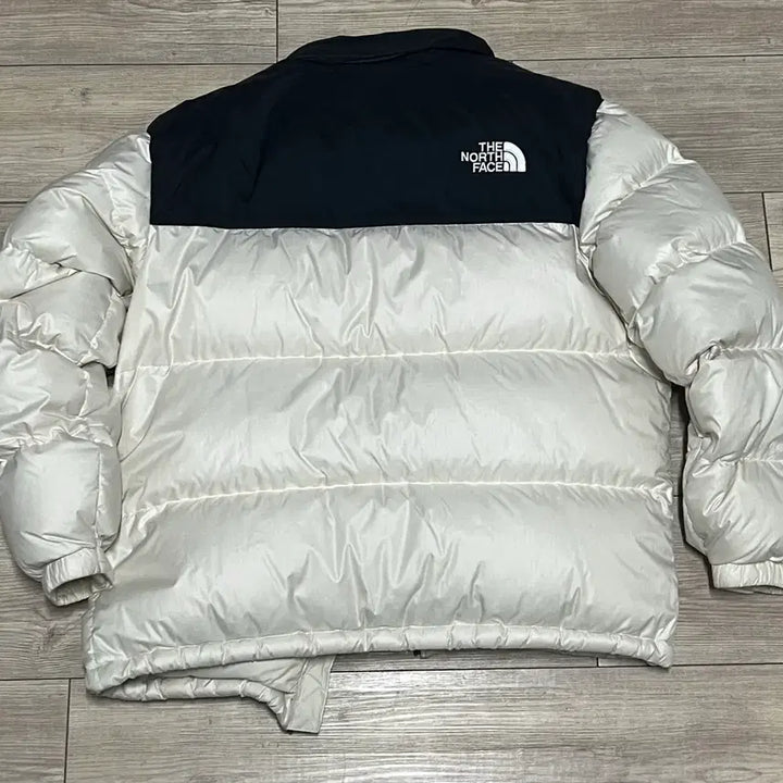 [BUNJANG] The North Face Novelty Nuptse Cream Puffer Jacket / 노스페이스 화이트라벨 노벨티 눕시 크림 2XL
