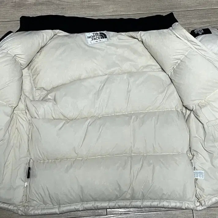 [BUNJANG] The North Face Novelty Nuptse Cream Puffer Jacket / 노스페이스 화이트라벨 노벨티 눕시 크림 2XL