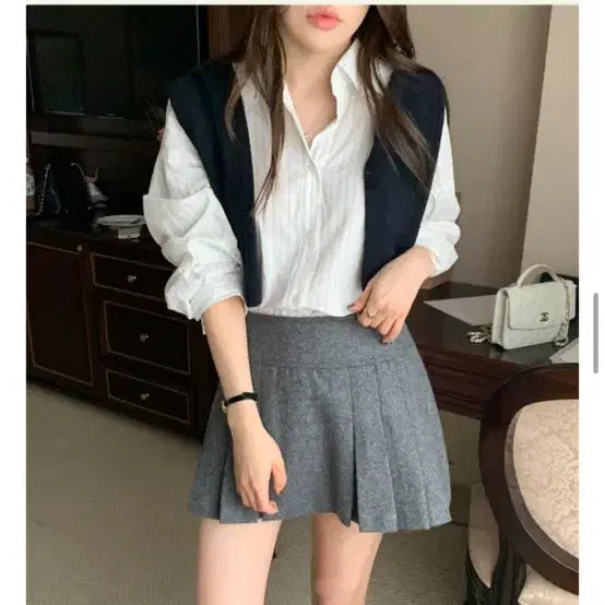 [BUNJANG] Wool Pleated Mini Skirt / 울고퀄 플리츠 스커트 정가 6.8 /s