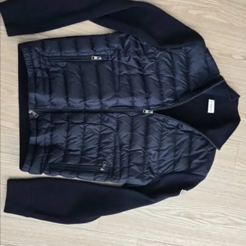 [BUNJANG] Moncler Knit Padded Jacket / 몽클레어 니트패딩