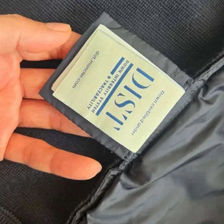 [BUNJANG] Moncler Knit Padded Jacket / 몽클레어 니트패딩