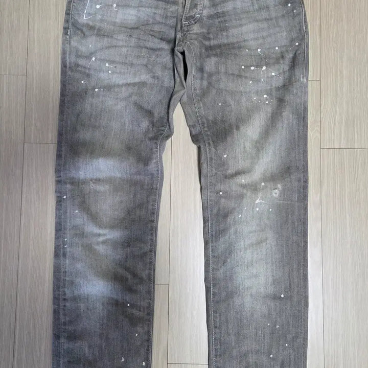 [BUNJANG] Dsquared2 Gray Painting Slim Denim Pants / 디스퀘어드 그레이 페인팅 슬림 데님팬츠