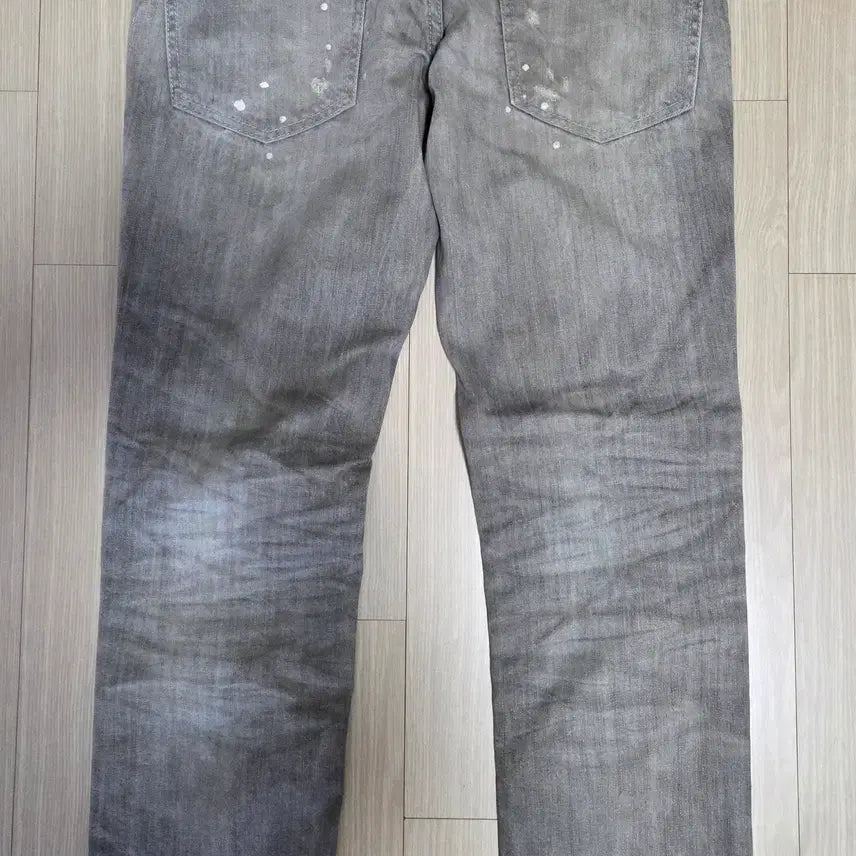 [BUNJANG] Dsquared2 Gray Painting Slim Denim Pants / 디스퀘어드 그레이 페인팅 슬림 데님팬츠