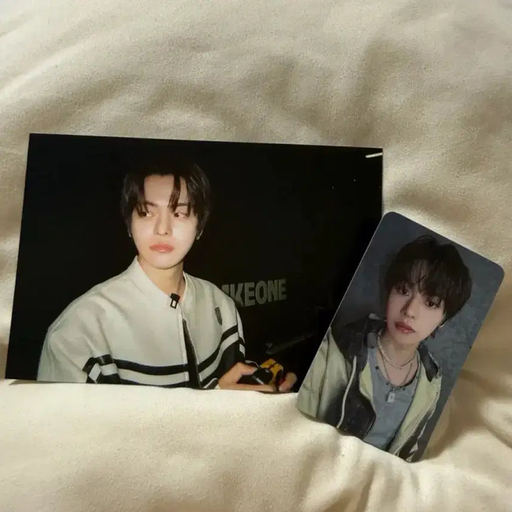 [BUNJANG] Alpha Drive One Rio Photocard + Postcard Bundle Set / 알디원 알파드라이브원 데뷔쇼 리오엽서+포카
