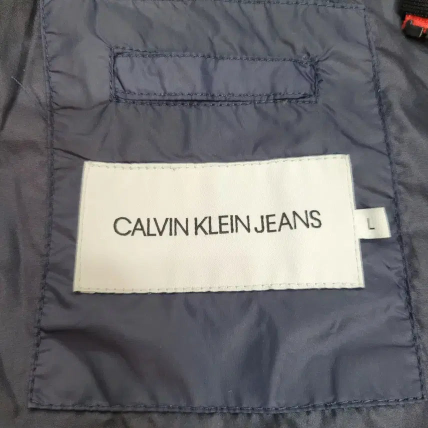 [BUNJANG] Calvin Klein Jeans Quilted Padded Jacket L (Fits XL) / 캘빈클라인진 퀄팅 패딩 자켓 점퍼 집업 L 실측 XL