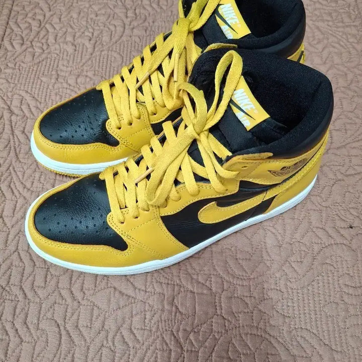 [BUNJANG] Nike Air Jordan 1 High OG &