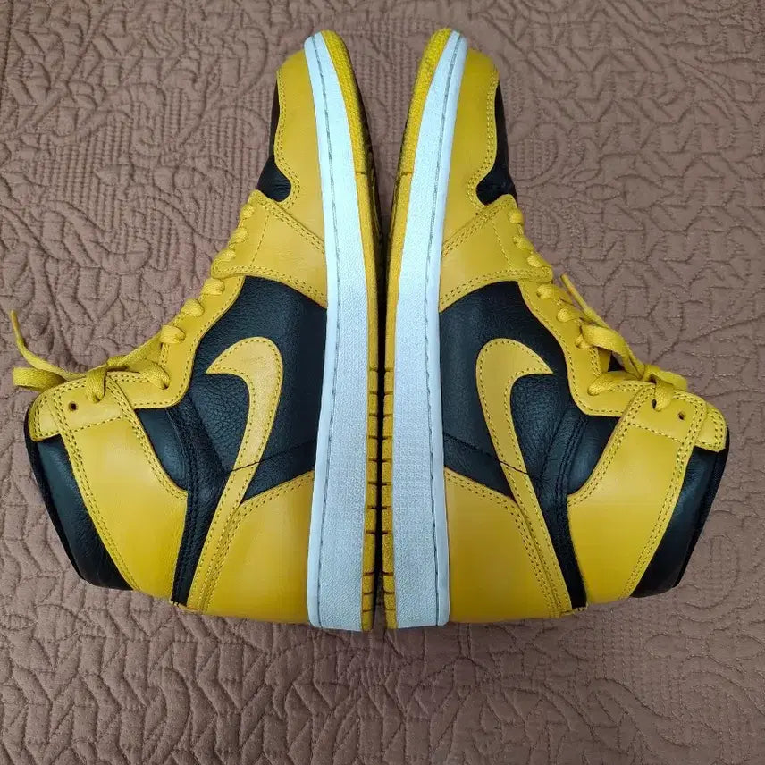 [BUNJANG] Nike Air Jordan 1 High OG &