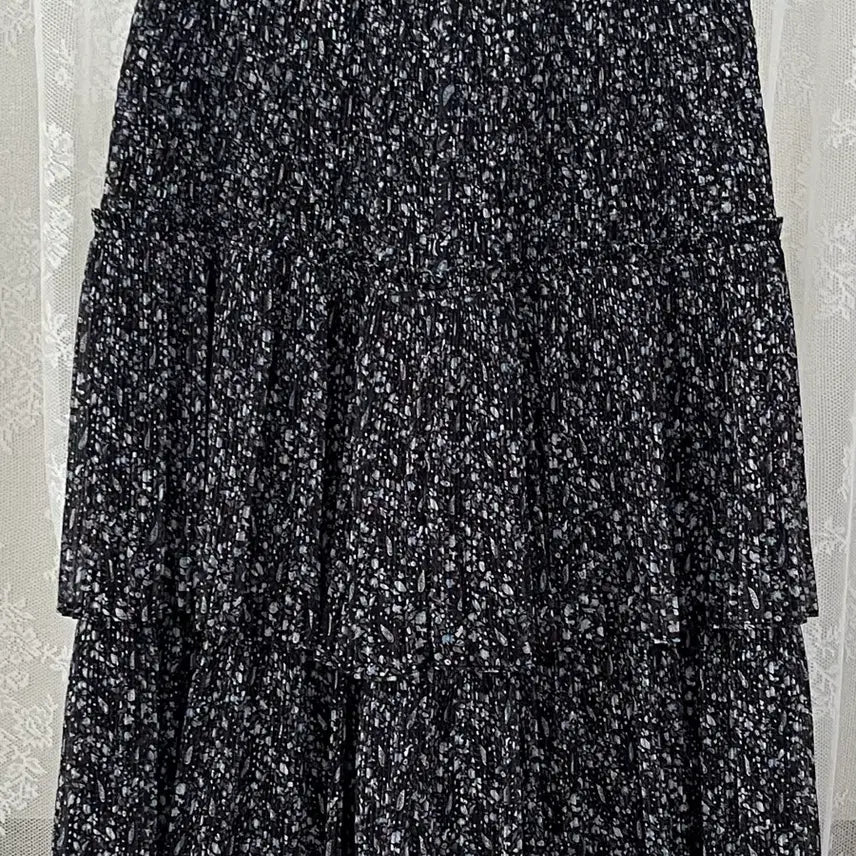 [SOLD OUT] 66) 지컷 플라워 밴딩 캉캉스커트 블랙