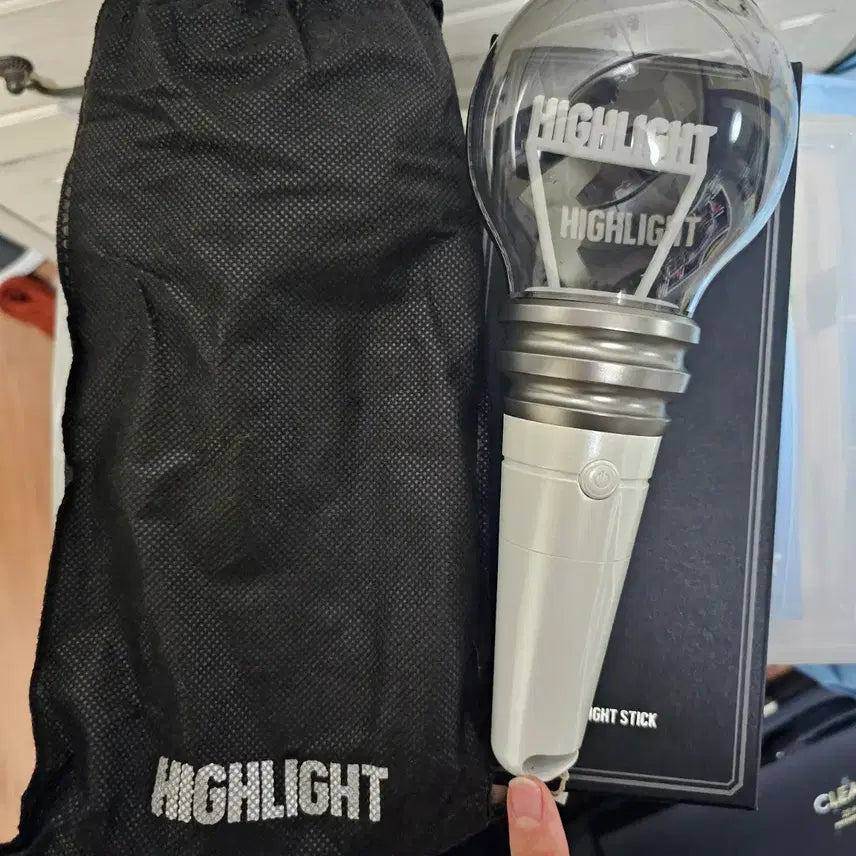 [BUNJANG] Highlight Official Light Stick / 하이라이트 응원봉