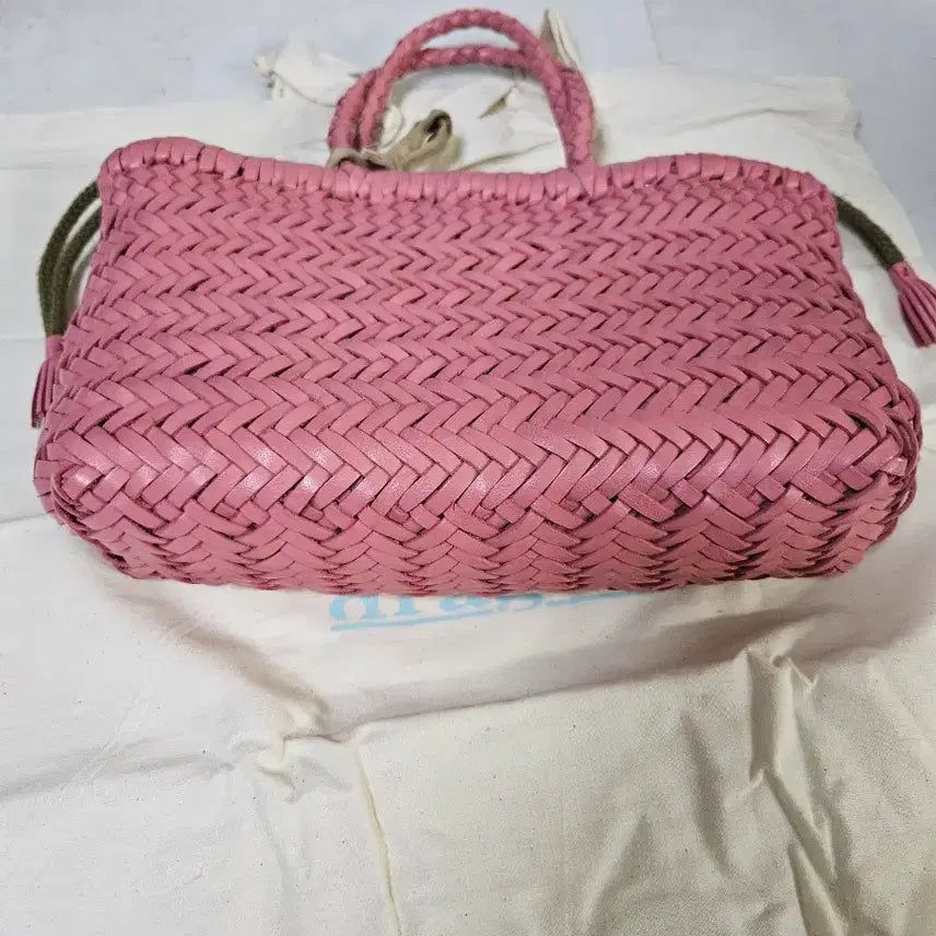 [BUNJANG] Dragon Diffusion Mini Flat Goora Pink Tote Bag / 드래곤 디퓨전 미니플랫고라 핑크 토트백