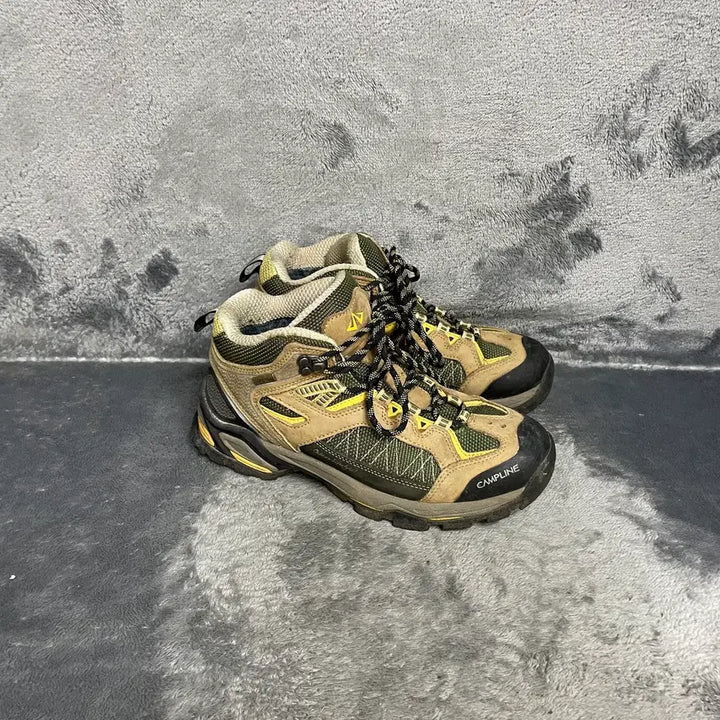 [BUNJANG] Campline Gore-Tex Hiking Boots 245 / 캠프라인 고어텍스 등산화 245