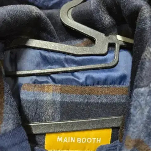 [BUNJANG] Main Booth Oversized Check Duffle Coat / 메인부스 오버사이즈 체크 더플코트 2사이즈