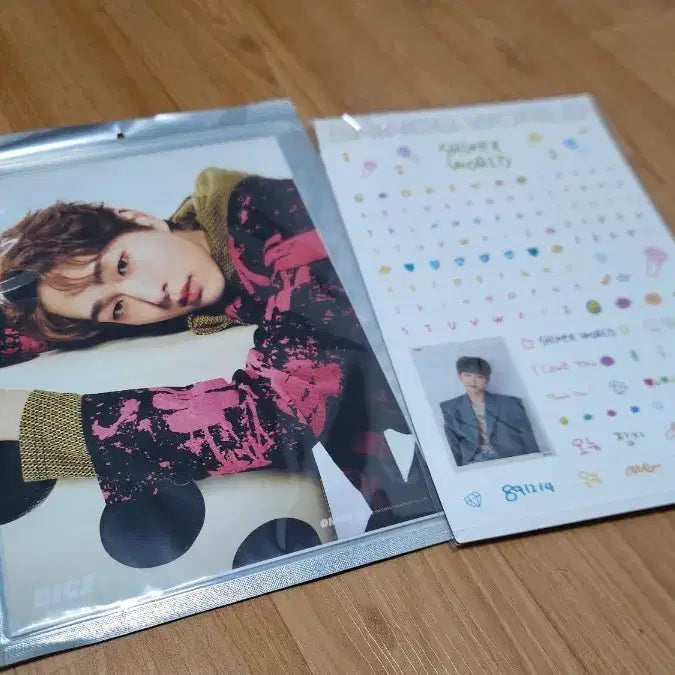 [BUNJANG] Onew DICE A4 Photocard / 온유 다이스 A4 포토