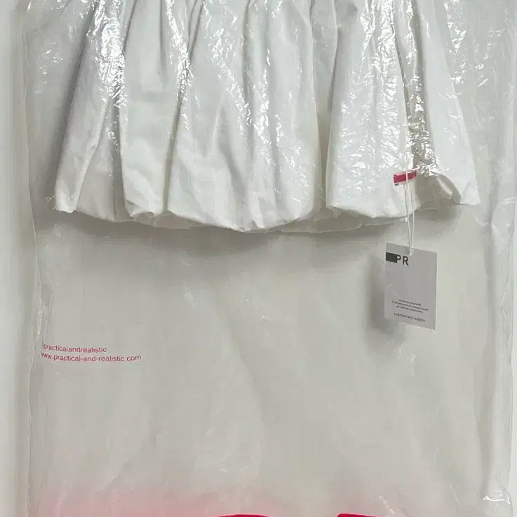 [BUNJANG] PR Practical &amp; Realistic White Puff Ball Skirt / PR 프랙티컬앤리얼리스틱 피알룸 화이트 퍼프 볼 스커트