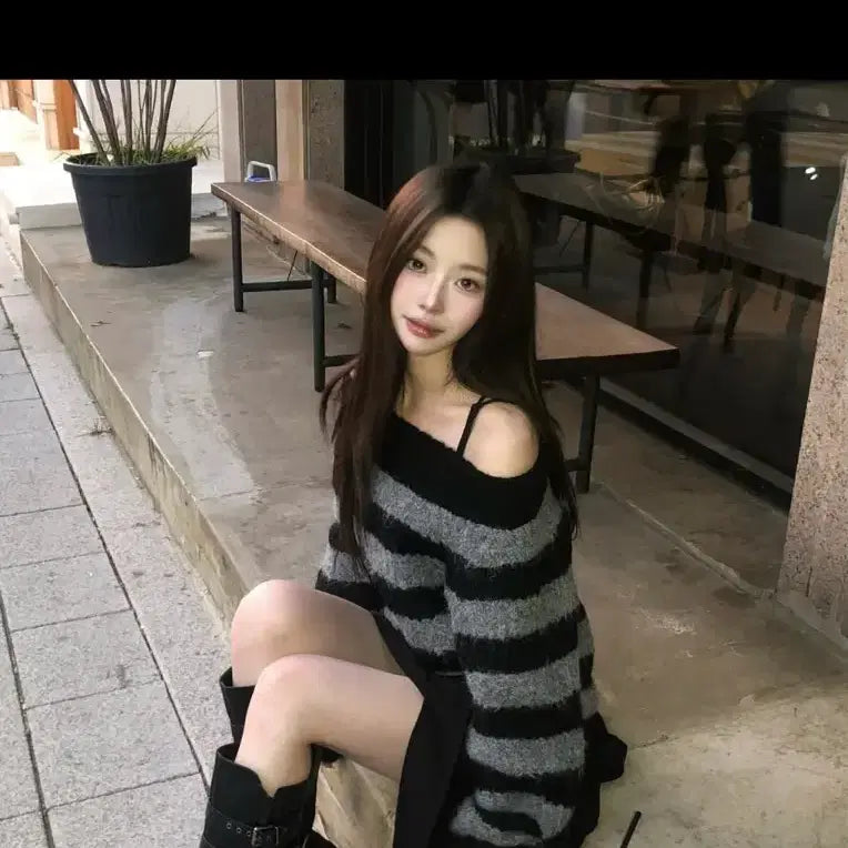 [BUNJANG] Skizminducing Convertible Shoulder Sweater Knit / [새 상품] 스키즘인듀싱 컨버터블 숄더 스웨터 니트