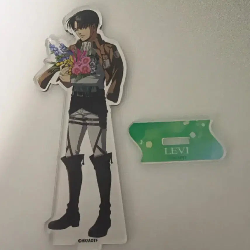 [BUNJANG] Attack on Titan Levi Acrylic Stand / 진격의거인 리바이 아크릴 스탠드