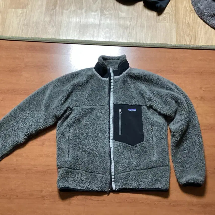 [BUNJANG] Patagonia Retro X Gray Jacket (M) / 파타고니아 레트로 x 그레이(M)
