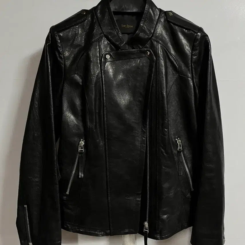 [BUNJANG] Izzatbaba Women's Leather Jacket (Size 55) / 아이잗바바 여성가죽자켓 55사이즈