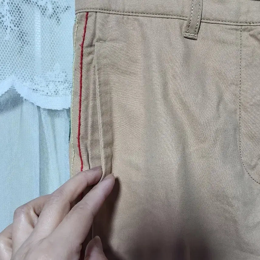 [BUNJANG] Tommy Hilfiger Beige Line Cotton Pants / 타미힐피거 베이지 라인 면바지
