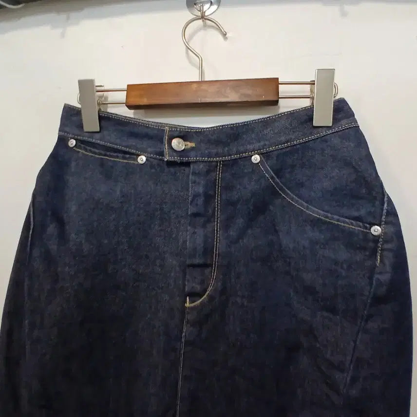 [BUNJANG] Levi's Engineered Denim Midi Skirt / 리바이스 엔지니어드 데님 스커트