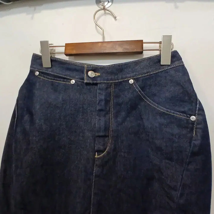 [BUNJANG] Levi's Engineered Denim Midi Skirt / 리바이스 엔지니어드 데님 스커트
