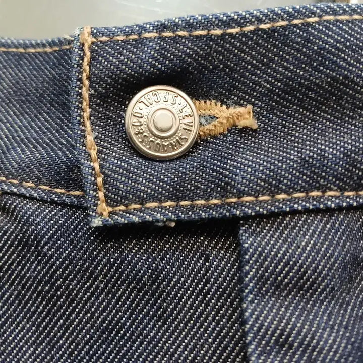 [BUNJANG] Levi's Engineered Denim Midi Skirt / 리바이스 엔지니어드 데님 스커트