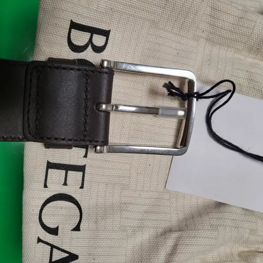 [SOLD OUT] 보테가베네타 인트레치아토 벨트 브라운