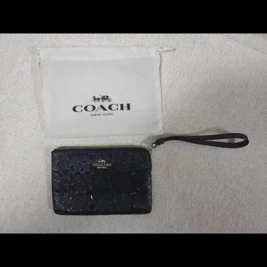 [BUNJANG] Coach Black Bifold Wallet / 코치 블랙 반지갑 + 더스트백