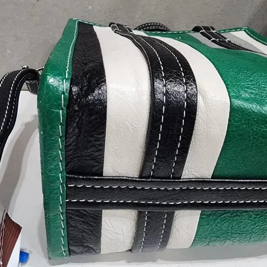 [BUNJANG] Balenciaga Bazaar Tote Bag / 발렌시아가 바자 토트백