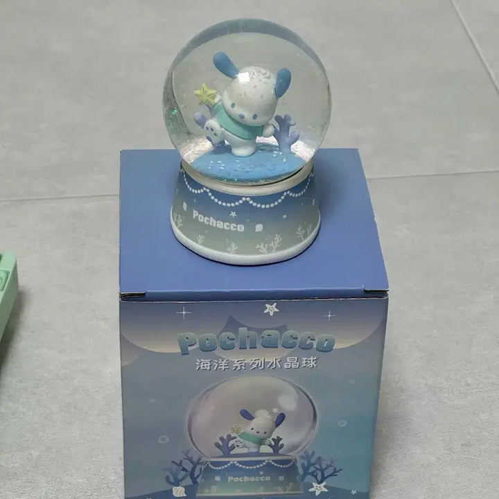 [BUNJANG] Pochacco Snow Globe / 포차코 스노우볼 판매