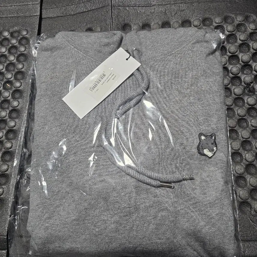 [SOLD OUT] 메종키츠네 폭스헤드 그레이 후드티L