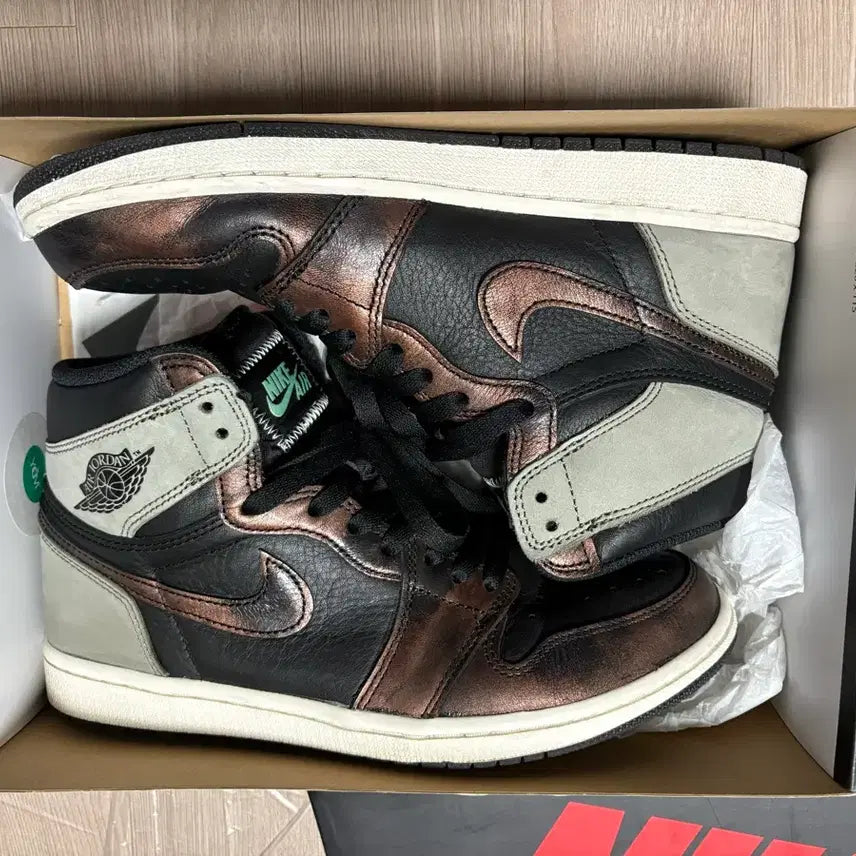 [BUNJANG] Nike Jordan 1 Retro High OG Rust Shadow Sneakers / 조던1 레트로 하이 OG 러스트 쉐도우 265