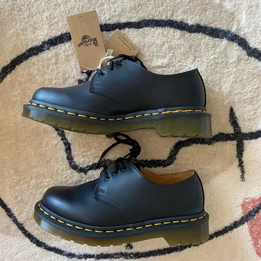 [BUNJANG] Dr. Martens Napa Cowhide Casual Shoes / Dr.Martens 나파 소가죽 캐주얼 슈즈, 블랙