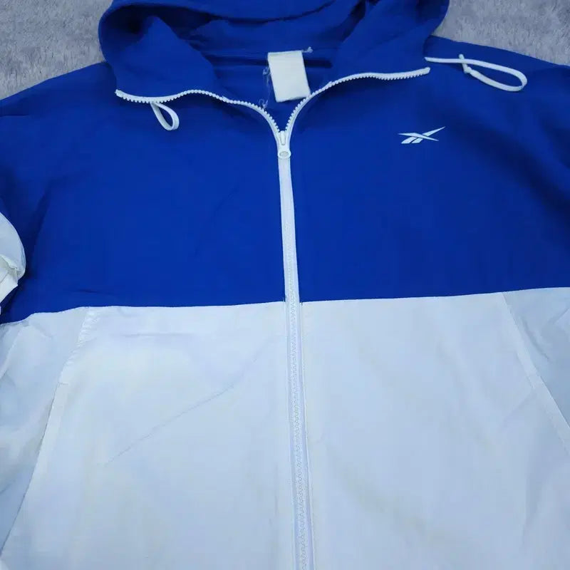 [BUNJANG] Reebok Windbreaker Jacket / [100추천] 리복 바람막이 집업