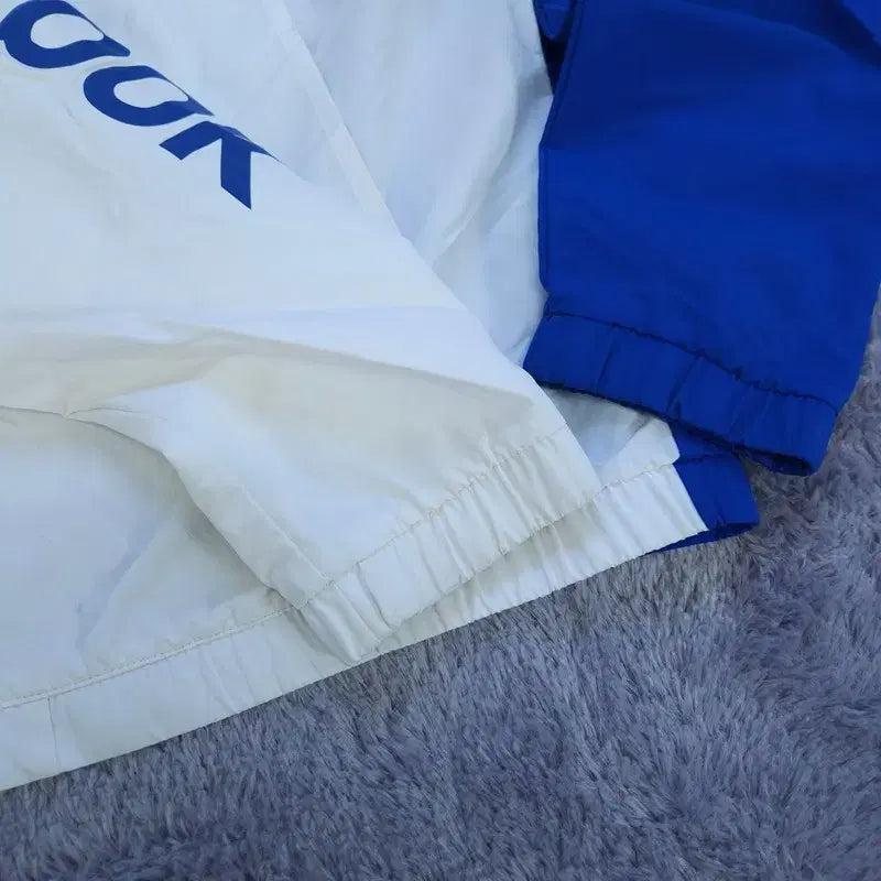 [BUNJANG] Reebok Windbreaker Jacket / [100추천] 리복 바람막이 집업